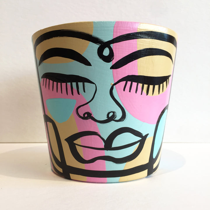 Small Peace Planter (sm92)
