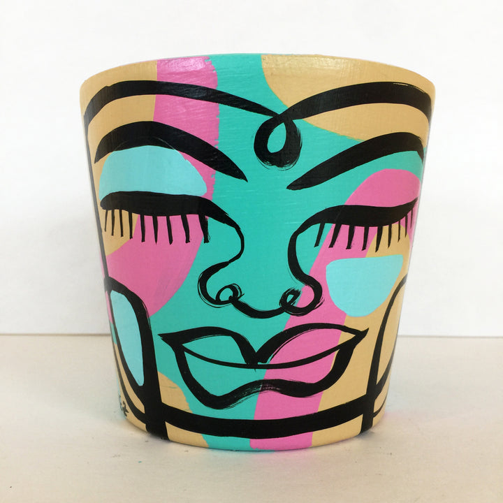 Small Peace Planter (sm99)