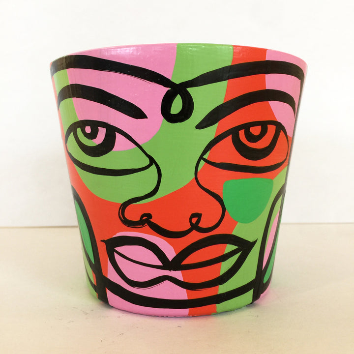 Small Peace Planter (sm107)