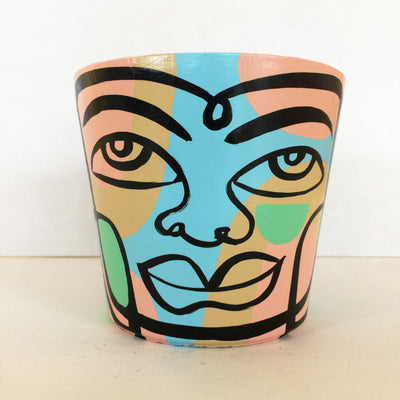 Small Peace Planter (sm109)