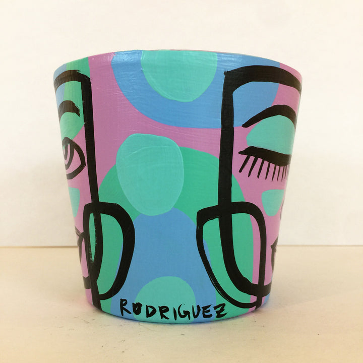 Small Peace Planter (sm112)