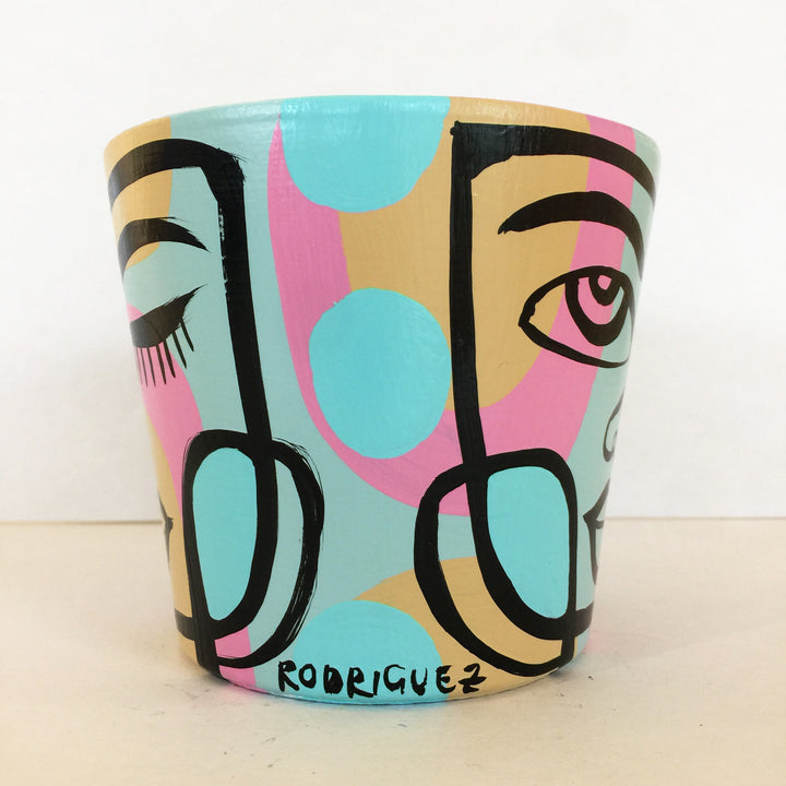 Small Peace Planter (sm114)