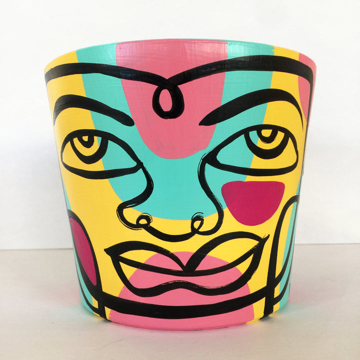 Medium Peace Planter (m29)