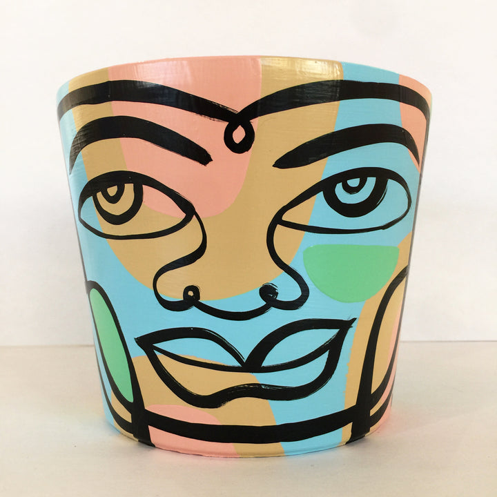 Medium Peace Planter (m30)