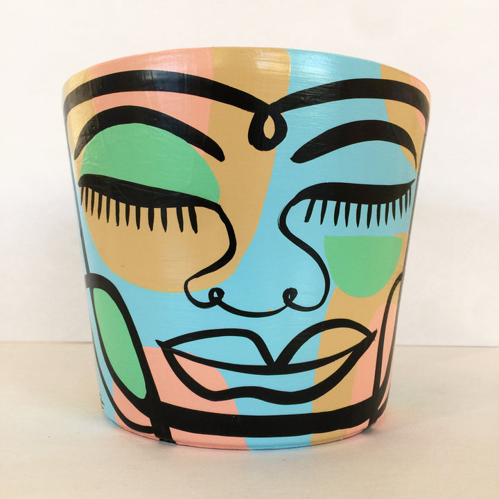 Medium Peace Planter (m30)