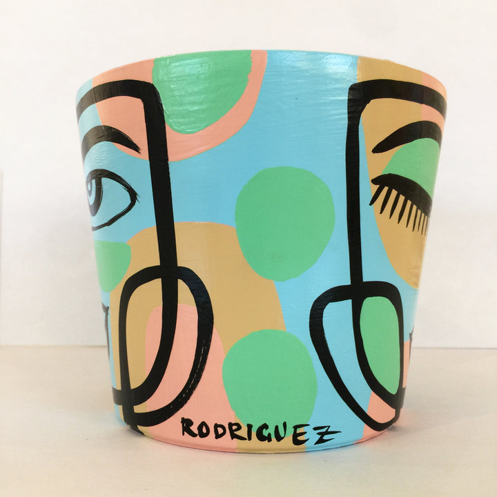 Medium Peace Planter (m30)