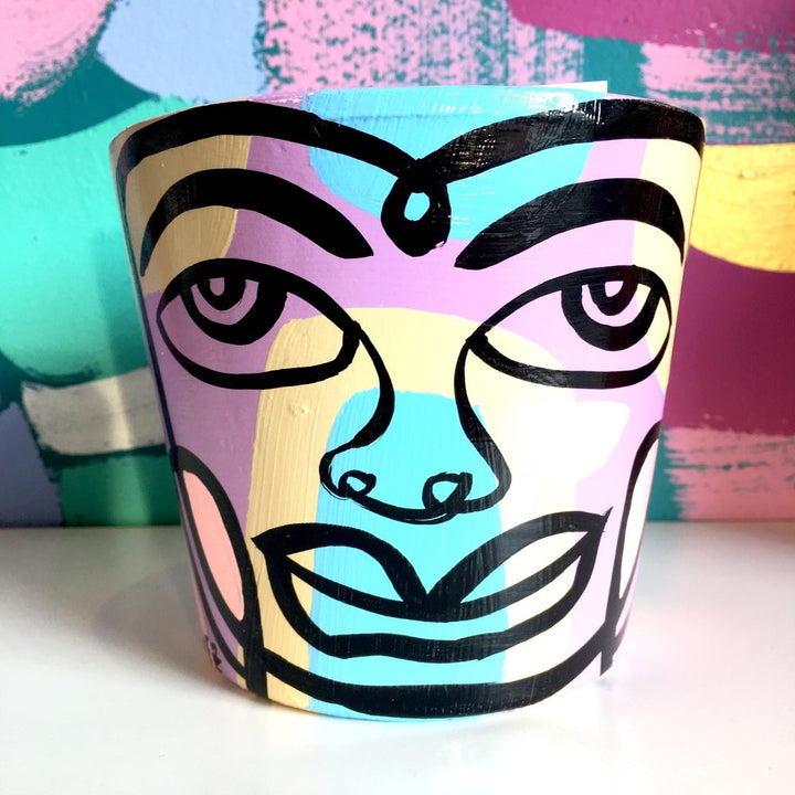 Small Peace Planter (sm21)