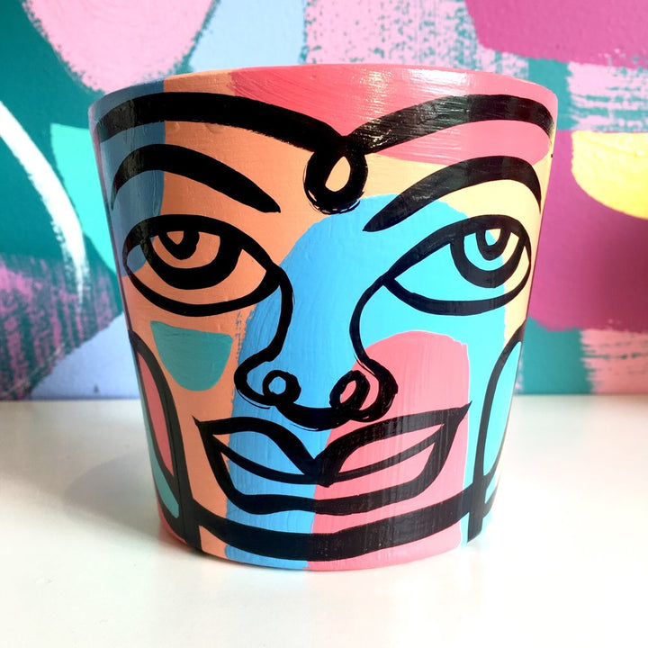 Small Peace Planter (sm37)