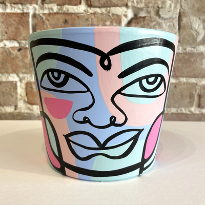 Medium Peace Planter (m44)
