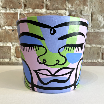 Medium Peace Planter (m51)