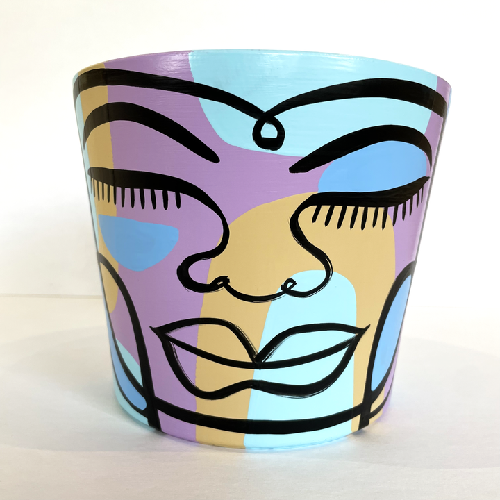 Medium Peace Planter (m70)