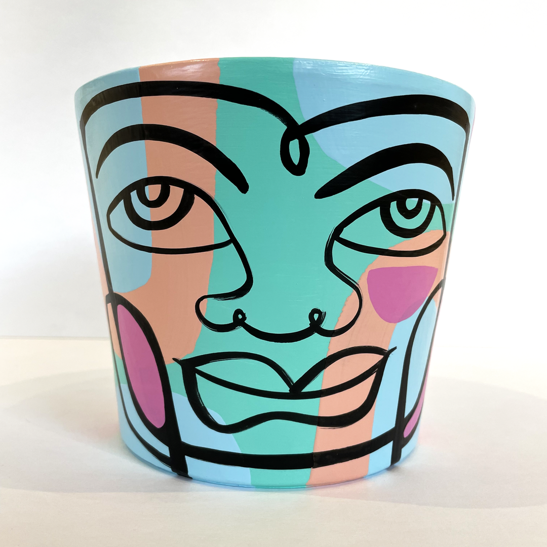 Medium Peace Planter (m75)