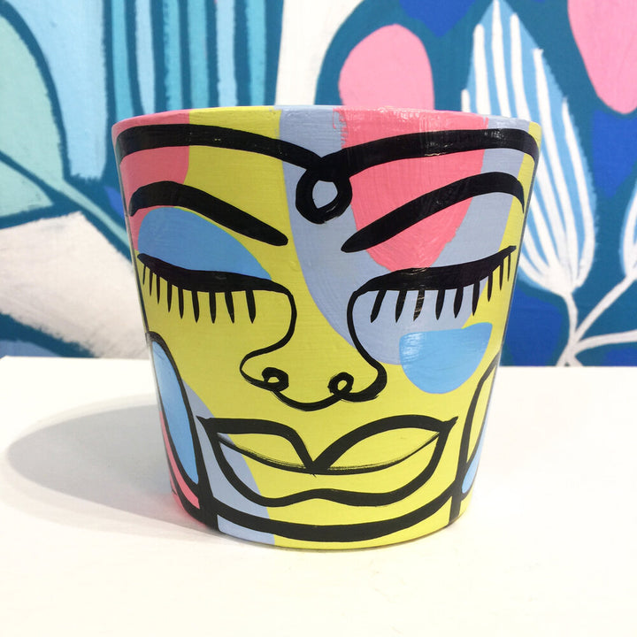 Small Peace Planter (sm54)