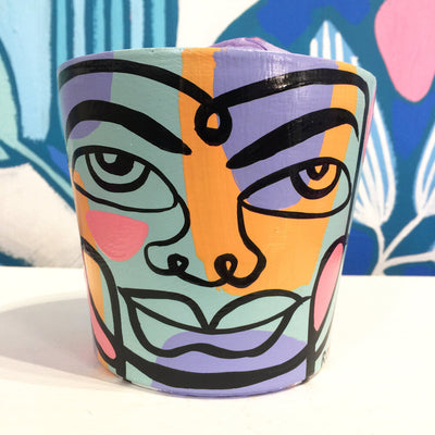 Small Peace Planter (sm57)