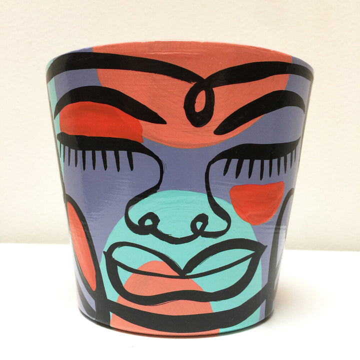 Small Peace Planter (sm76)