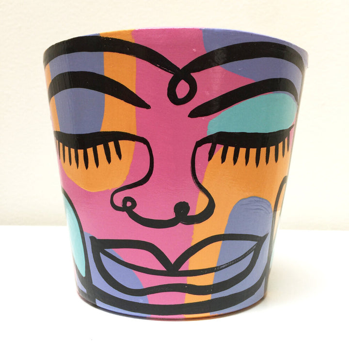 Small Peace Planter (sm88)