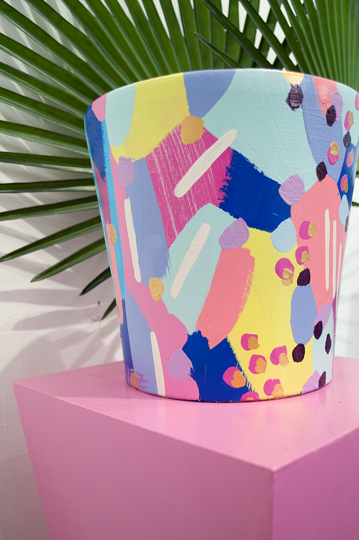 ABSTRACT PLANTER 6 - LARGE