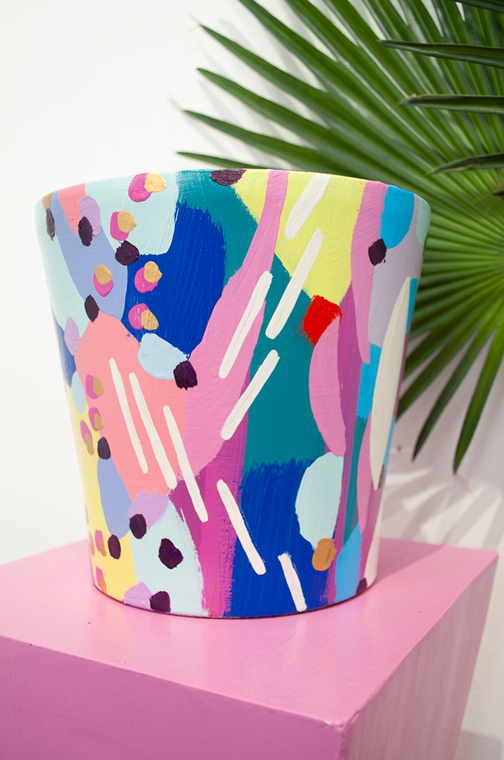 ABSTRACT PLANTER 6 - LARGE