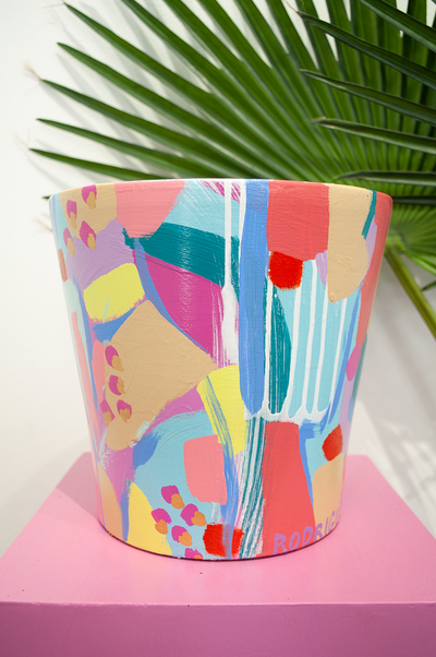 ABSTRACT PLANTER 4 - LARGE