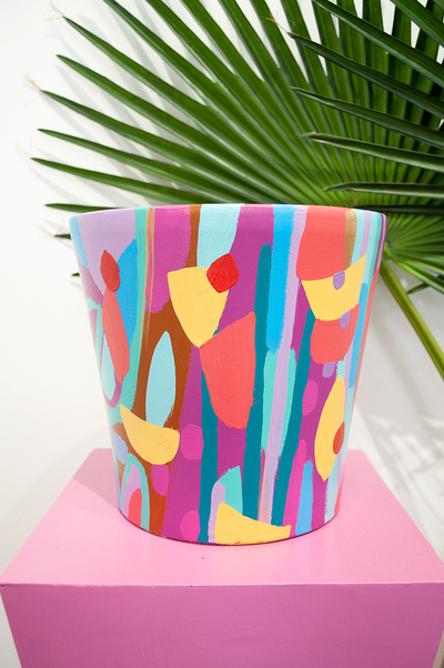 ABSTRACT PLANTER 1 - LARGE