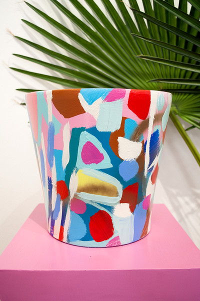 ABSTRACT PLANTER 2 - LARGE